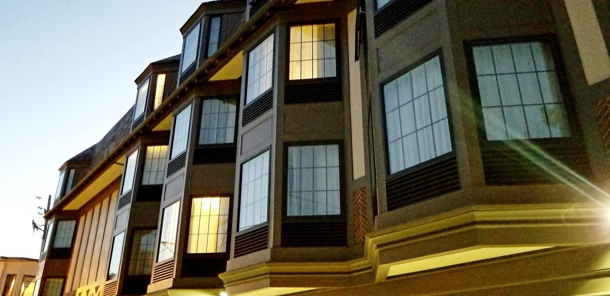 Chelsea Hotel São Francisco